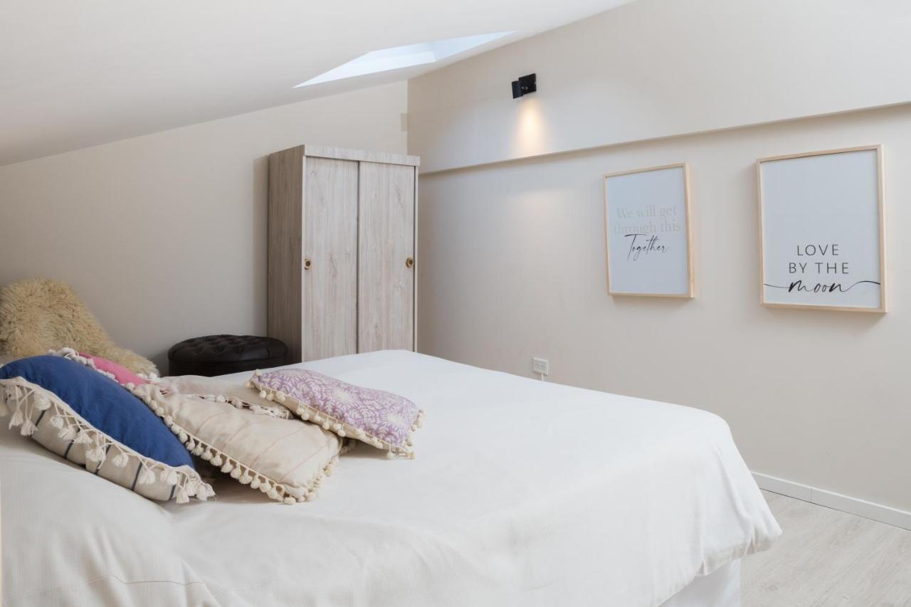 Apartamento Mini Loft Departamentos *